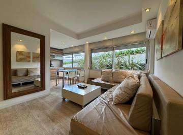 Departamento · 35m² · 2 Ambientes · Edificio Continental, Alquiler Temporal, Península, Punta del Este.