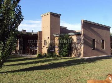 MRE-MRE-2402_2 · Venta Casa Laguna Vitel, Chascomus