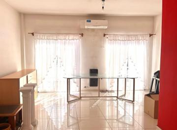 Departamento · 92m² · 4 Ambientes · Departamento 4amb, 96 m², con 2 Baños, Excelente Ubicación!