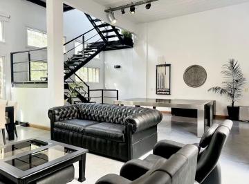 Casa · 270m² · 5 Ambientes · 2 Cocheras · Casa Triplex en Alquiler en Chacarita, Capital Federal, Buenos Aires