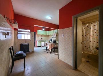 Casa · 200m² · 4 Ambientes · Casa en Venta en Llavallol