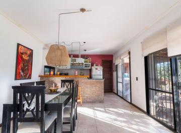 Casa · 156m² · 5 Ambientes · 2 Cocheras · Venta Casa 3 Dormi en Roldan Barrio Acequias