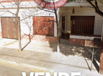 Casa · 140m² · 5 Ambientes · 1 Cochera · Casa - Carmen de Patagones