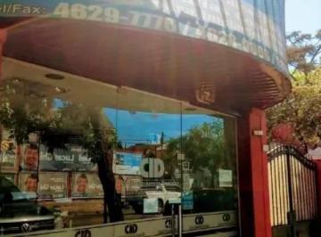 Local comercial , Morón · Centro de Imágenes Dentales en Funcionamiento
