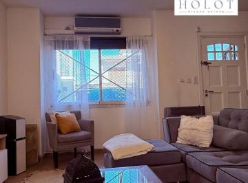 Departamento de 4 ambientes, Berazategui · Departamento Tipo Dúplex con 3 Dorm. en Alquiler en Berazategui