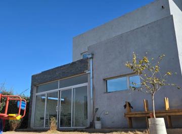 Casa de 5 ambientes, Cinco Saltos · Casa Barrio Privado Cinco Soles
