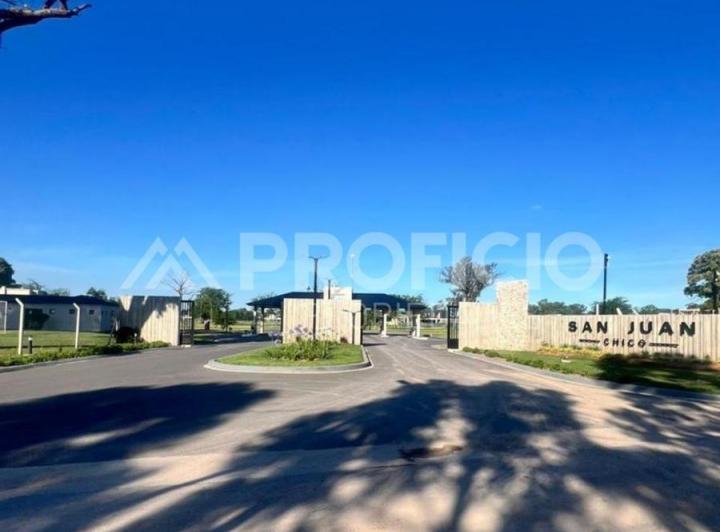 Terreno · 600m²