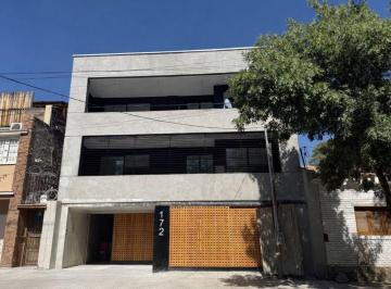 Departamento · 80m² · 5 Ambientes · 1 Cochera · Departamento en Venta Ubicado en Calle Olascoaga, Cerca de Lamadrid.