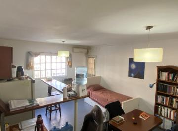Departamento · 43m² · 2 Ambientes · Depto Estilo PH Sin Expensas de 1 Dormitorio.