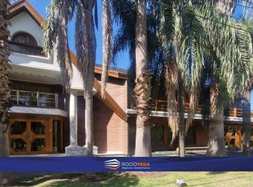 Casa · 846m² · 7 Ambientes · 3 Cocheras · Casa en Venta en Country San Diego, Moreno
