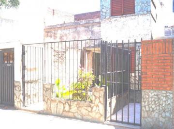 FRC-FRC-7566_2 · Lascano 5500 Montecastro PH 3amb U$140.000