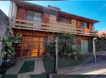 Casa de 5 ambientes, Berazategui · Casa con 4 Dorm.