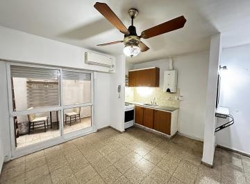 Departamento · 32m² · 2 Ambientes · Planta Baja de un Dormitorio con Patio - Echesortu