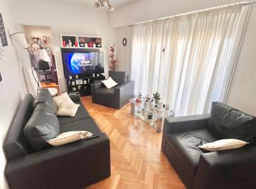 Departamento de 3 ambientes, Villa Santa Rita · Excelente 3 Ambientes Frente con Balcon Terraza. Excelente Ubicacion. Parrilla