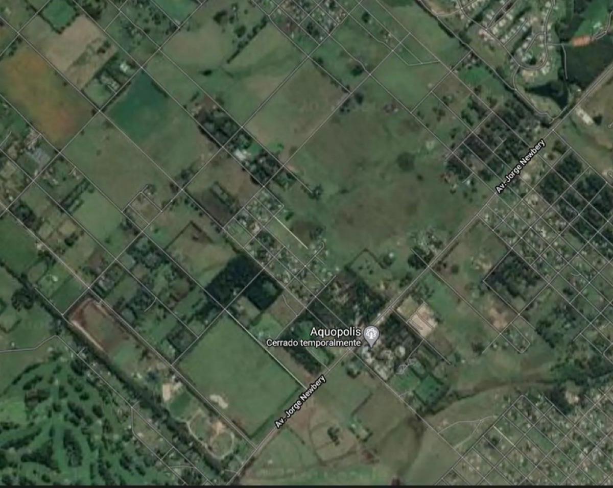 Ofrecemos en venta dos lotes de 42,70 x 69,75 mts cada uno. Se venden juntos o separados Zona El Griego