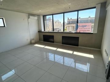 Oficina comercial · 42m² · 1 Ambiente · Excelente Oficina en Venta Al Frente de Tribunales!