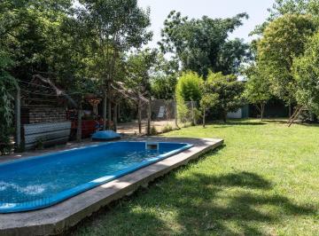 Quinta vacacional · 170m² · 4 Ambientes · 2 Cocheras · Quinta en Venta en Moreno 4 Ambientes