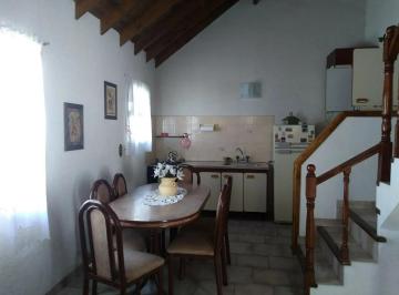 Casa · 50m² · 3 Ambientes · 1 Cochera · Duplex con Cochera