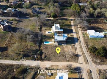 Terreno · 761m² · Terreno en Venta en Tanti, Keoken - Barrio Semicerrado - 761 m²