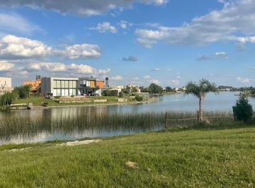 Terreno · 1069m² · Venta de Lote/terreno San Sebastián Área 5 a La Laguna con Escritura