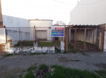 Casa de 3 ambientes, La Matanza · Casa de 3 Amb. a Reciclar Lote de 300 m² - Necochea 563 - Ramos Mejia