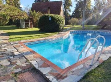 Quinta vacacional · 120m² · 4 Ambientes · 2 Cocheras · Venta Casa Quinta Barrio San Juan Pereyra Iraola