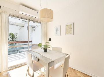 Departamento · 44m² · 2 Ambientes · Dos Ambientes, Luminoso, Reciclado, Balcón. Recoleta