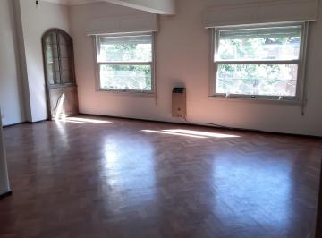 Departamento de 8 ambientes, Ciudad de Mendoza · Venta Semipiso en Microcentro de Mendoza
