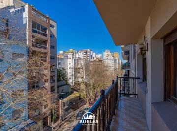 Departamento · 84m² · 3 Ambientes · 1 Cochera · Departamento Tres Ambientes en El Tradicional Barrio La Perla