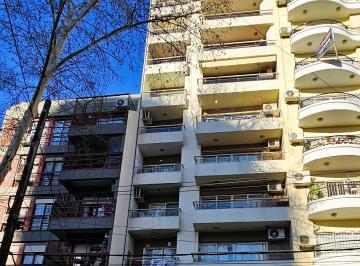 Departamento de 3 ambientes, Lanús · Semipiso 3 Ambientes con Doble Balcon