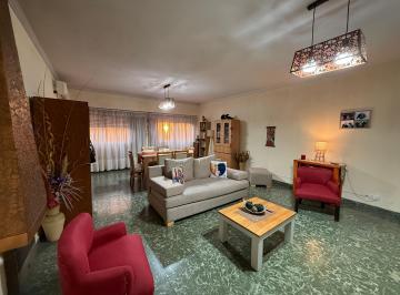Departamento de 3 ambientes, Villa Luro · Depto 3 Amb Al Frente con Balcon