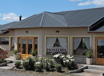 Hotel de 10 ambientes, Junin de los Andes · Hostería en Venta en Junín de Los Andes – 7 Habitaciones + Departamento