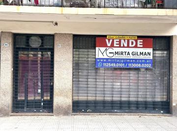 Local comercial · 80m² · Local a La Calle con 2 Baños y Patio