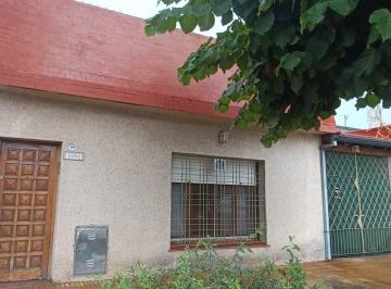 Casa · 277m² · 3 Ambientes · 1 Cochera · Casa en Quilmes Oeste