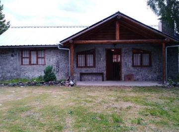 Casa · 180m² · 3 Dormitorios · Casa - Isla Centro
