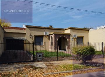 Casa · 510m² · 5 Ambientes · Casa en Centro de Lujan