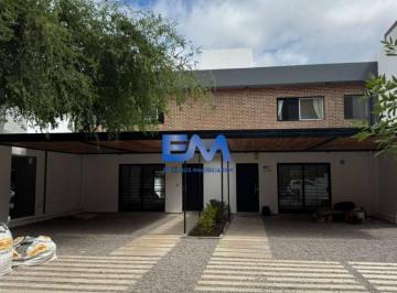 ANM-ANM-31_2 · Vdo Duplex en Riberas de Manantiales - C/galería - Asador y Patio