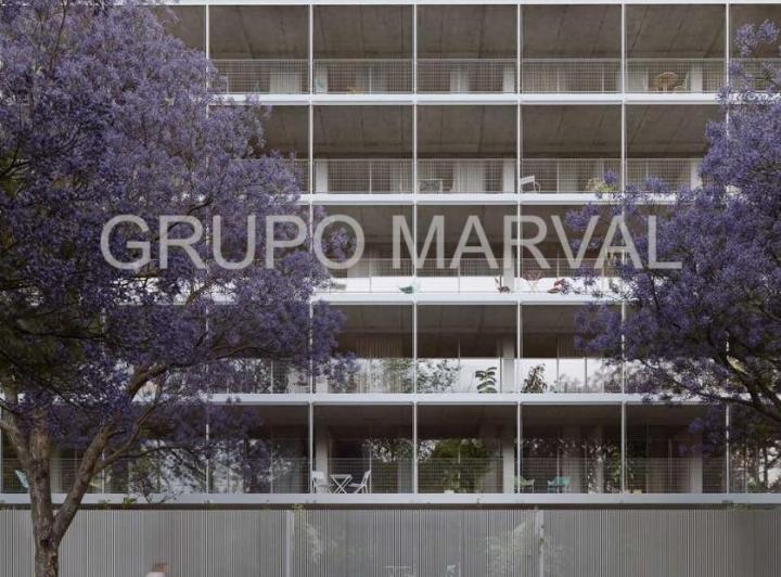 Desarrollo vertical · Italia 521
