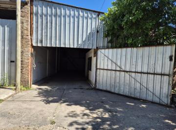 Bodega-Galpón · 180m² · Galpón en Venta - Fisherton