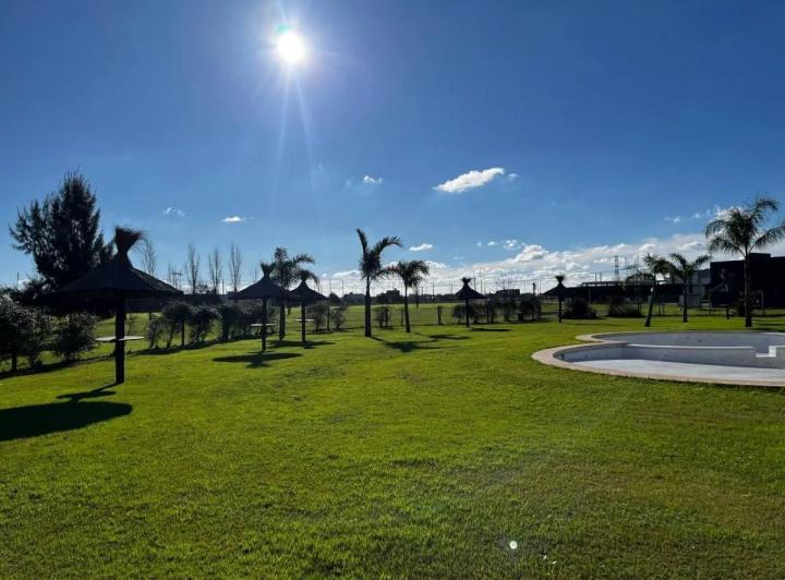Terreno · 771m²