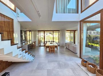 Casa · 312m² · 7 Ambientes · 2 Cocheras · Oportunidad! Casa en Venta en Canning! Saint Thomas Oeste, Esteban Echeverría, G. B. a. Zona Sur
