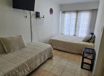 Departamento · 30m² · 1 Ambiente · Departamento de 1 Ambiente con Balcón Saliente en Muy Buena Ubicacion.