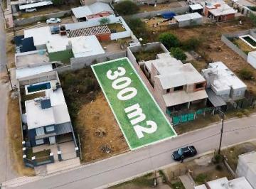 Terreno , La Calera · Lote 300 m² – B° Minetti – La Calera (Con Financiación)