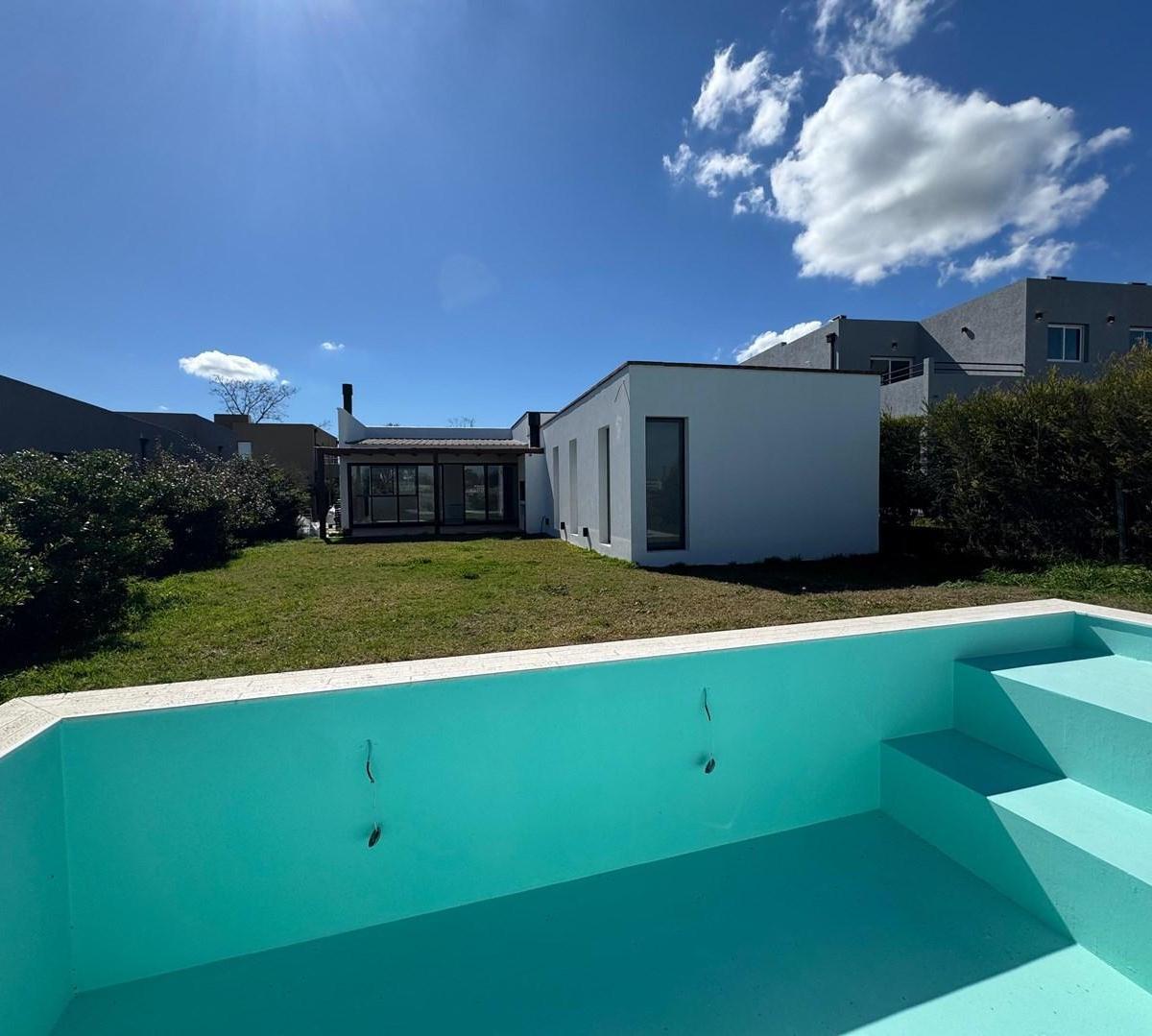 RESERVADA santa lucia 300