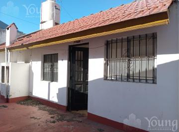PH · 63m² · 2 Ambientes · PH de 3 Ambientes Al Frente en Venta en Wilde