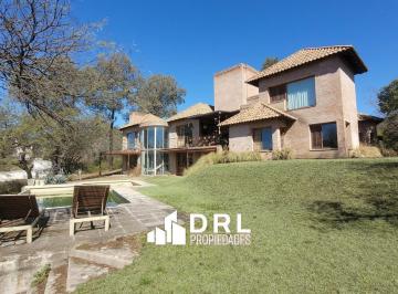 Casa · 600m² · 10 Ambientes · 5 Cocheras · Casa en Venta en Las Delicias