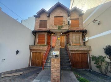 Casa · 170m² · 4 Ambientes · 2 Cocheras · Duplex 4 Ambientes Venta Ramos Mejia