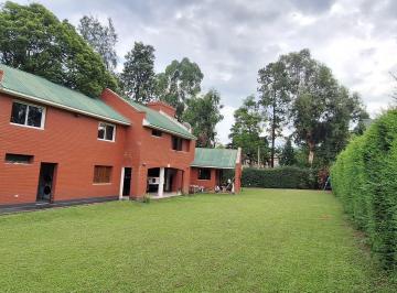 Casa de 6 ambientes, Yerba Buena · Casa en Venta en Yerba Buena Golf Country Club (Country Viejo)