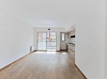 Departamento de 2 ambientes, Belgrano · Venta. - Semipiso de 2 Ambientes Al Frente. - 46 m². - Pleno Corazon de Belgrano.