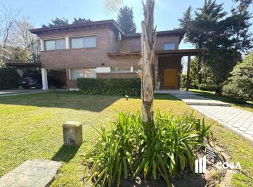 Casa · 218m² · 6 Ambientes · 2 Cocheras · Venta Casa 4 Dorm. con Jardín y Piscina Cielo Barrio Cerrado Roldán Santa Fe